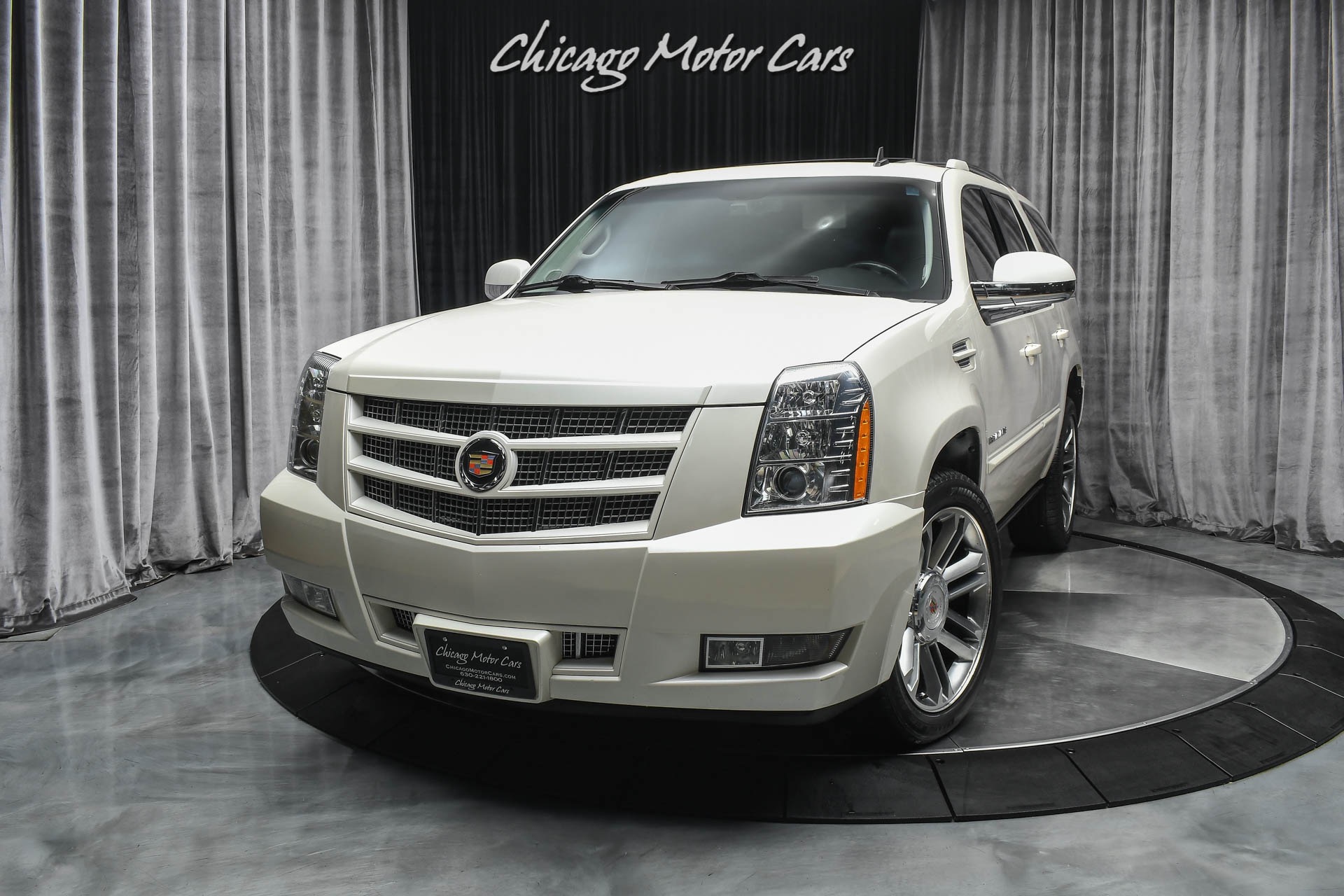 Used 2014 Cadillac Escalade Premium $75k+MSRP! White Diamond